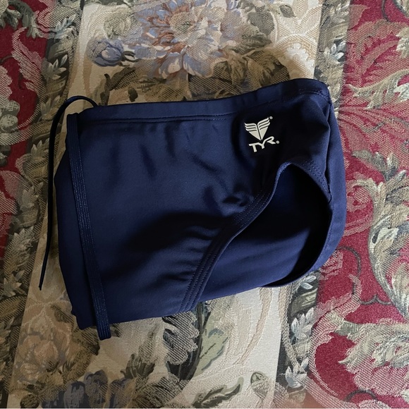 TYR Swim Brief - Navy.  Mens: 36. - Picture 6 of 6